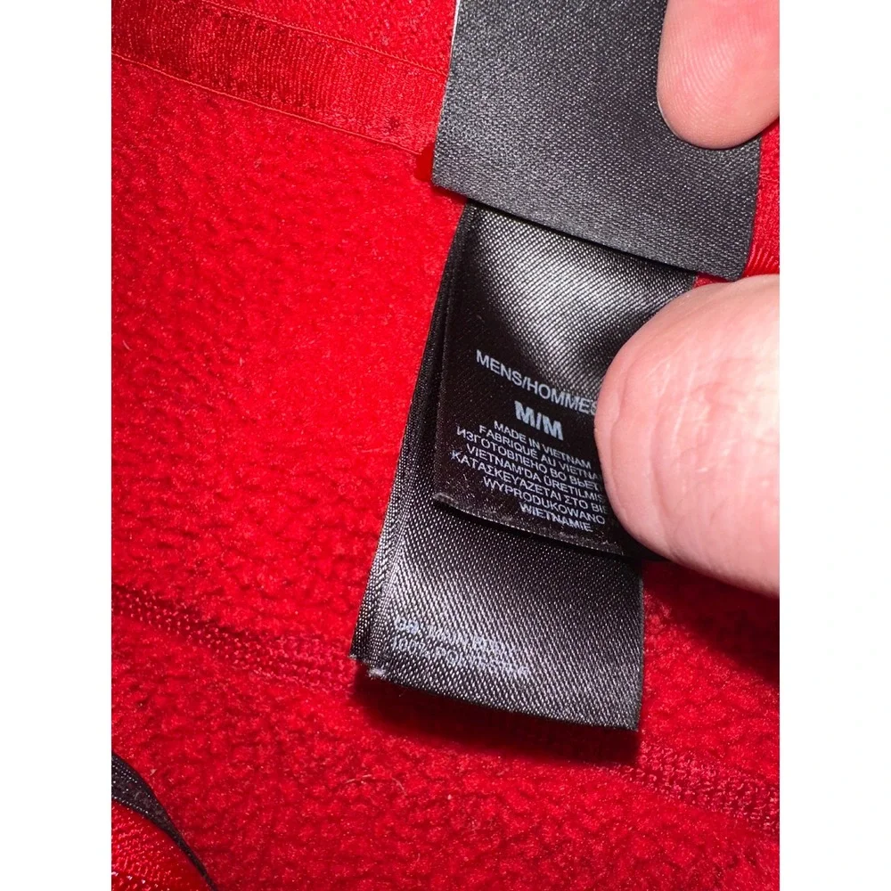 The North Face Mens TKA 100 Glacier Quarter Zip Fleece Pullover Red Medium